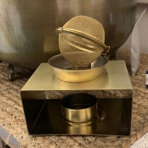 Gold incense burner with Stand